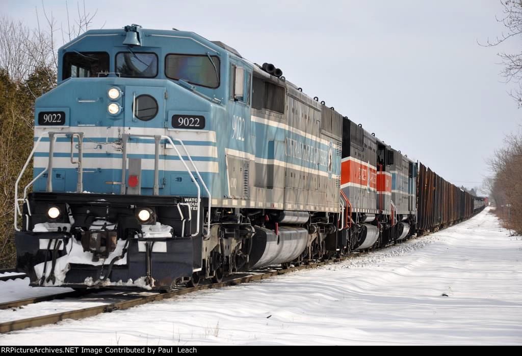 Eastbound manifest (#1) approaches the yard